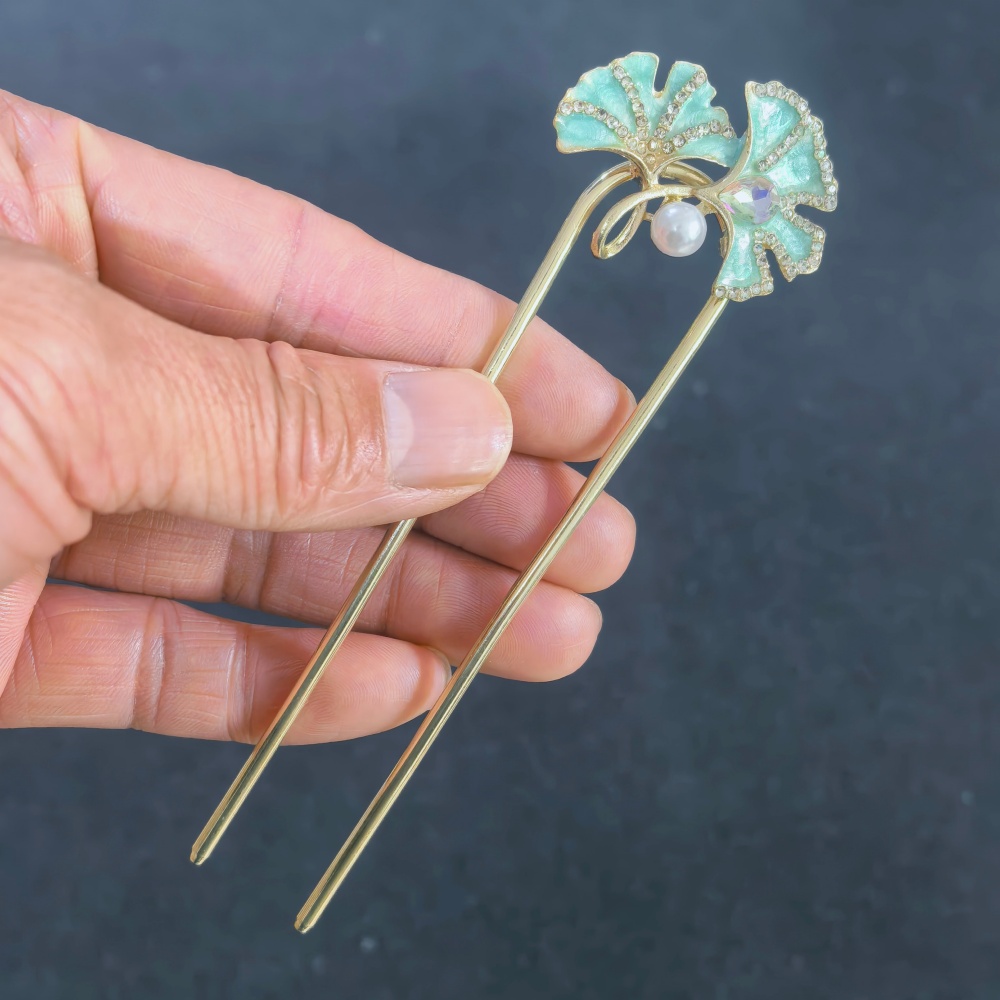 Vintage Floral Butterfly Hair  - Tech Hair Accessories recension och pris